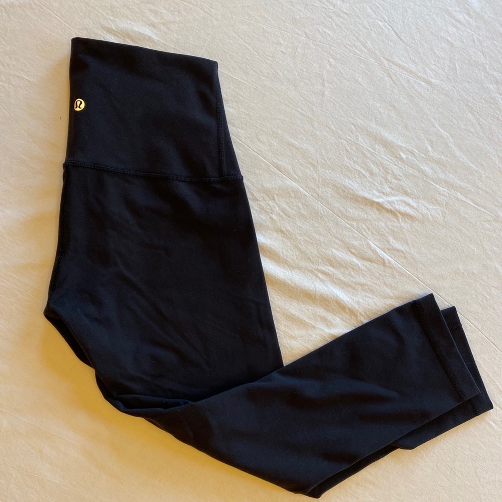 Lululemon High Rise Crop